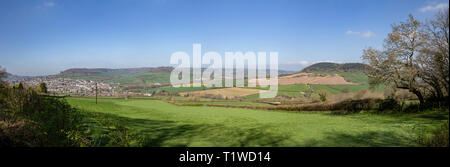 Ansicht mit Blick über die Sid Valley, in der Nähe von Sidmouth, Devon, Blick von trow Hügel zu L) Core Hill und R) Buckton Hill. Stockfoto