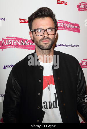 Austentatious drücken Sie die Nacht im Fortune Theatre, Russell Street, Covent Garden, London Mit: Jolyon Rubinstein Wo: London, Vereinigtes Königreich, wenn: 25 Feb 2019 Credit: WENN.com Stockfoto