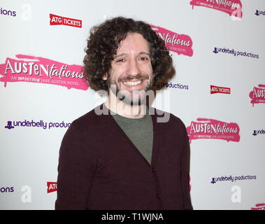 Austentatious drücken Sie die Nacht im Fortune Theatre, Russell Street, Covent Garden, London Mit: Greg Jenner Wo: London, Vereinigtes Königreich, wenn: 25 Feb 2019 Credit: WENN.com Stockfoto
