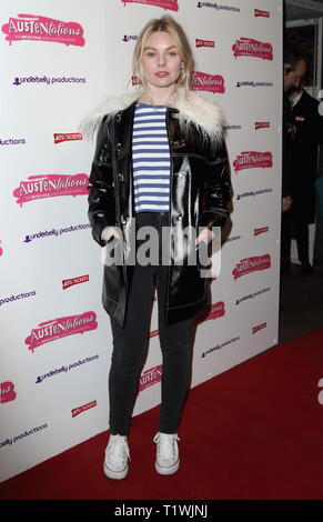 Austentatious drücken Sie die Nacht im Fortune Theatre, Russell Street, Covent Garden, London Mit: Nell Hudson Wo: London, Vereinigtes Königreich, wenn: 25 Feb 2019 Credit: WENN.com Stockfoto