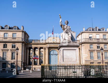 Französische Nationalversammlung ein Gesetz Statue in Paris. Stockfoto