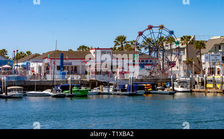 Balboa Fun Zone in Newport Beach Kalifornien an einem sonnigen Sommertag Stockfoto