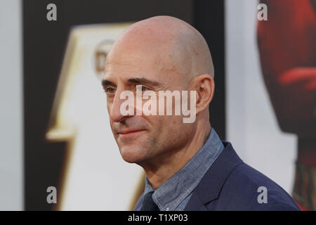 Mark Strong bei der Weltpremiere des hazam' an der TCL Chinese Theater, Hollywood, CA, 28. März 2019 statt. Foto: Joseph Martinez/PictureLux Stockfoto