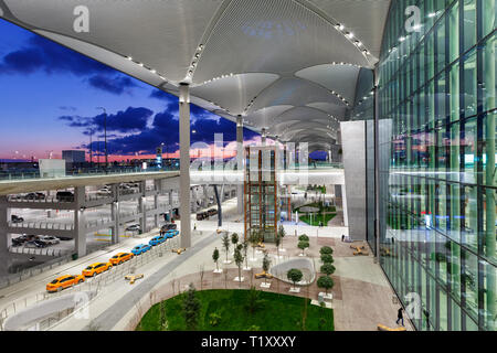 Istanbul, Türkei - 14. Februar 2019: Terminal Der neue Flughafen Istanbul (IST/ISL) in der Türkei. Stockfoto