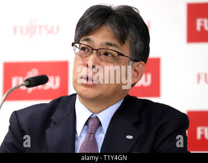 Tokio, Japan. 28. März, 2019. Japan's Computer riesige Fujitsu vice president Takahiro Tokita spricht, wie er der neue Präsident auf einer Pressekonferenz in der Fujitsu Sitz in Tokio am Donnerstag, 28. März 2019 ernannt wird. Tokita wird Präsident während Präsident Tatsuya Tanaka Vorsitzender nach der Hauptversammlung im Juni wird. Credit: Yoshio Tsunoda/LBA/Alamy leben Nachrichten Stockfoto