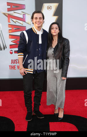 Hollywood CA März 28: Jake T. Austin, kommt für Warner Bros. und New Line Cinema Weltpremiere DES HAZAM!' bei TCL Chinese Theatre am 28. März 2019 in Hollywood. Credit: Faye Sadou/MediaPunch Stockfoto