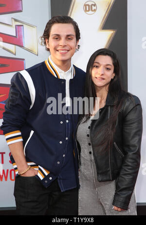 Hollywood CA März 28: Jake T. Austin, kommt für Warner Bros. und New Line Cinema Weltpremiere DES HAZAM!' bei TCL Chinese Theatre am 28. März 2019 in Hollywood. Credit: Faye Sadou/MediaPunch Stockfoto