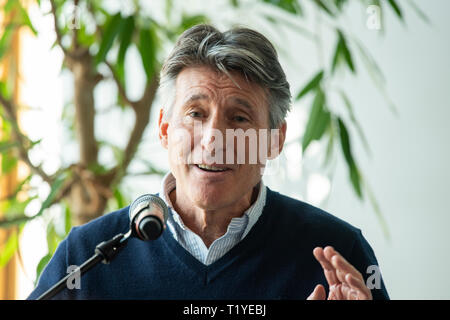 Aarhus, Dänemark. 29. Mär 2019. Lord Sebastian Coe IAAF-Präsident nimmt an der Pressekonferenz im Vorfeld der IAAF World Cross Country Championships am 29. März 2019 in Aarhus, Dänemark Quelle: Gary Mitchell, GMP-Media/Alamy leben Nachrichten Stockfoto