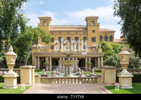 Eingang zum Palazzo Hotel, Montecasino Freizeit & Casino Komplex, Fourways, Sandton, Johannesburg, Gauteng Provinz, Republik Südafrika Stockfoto