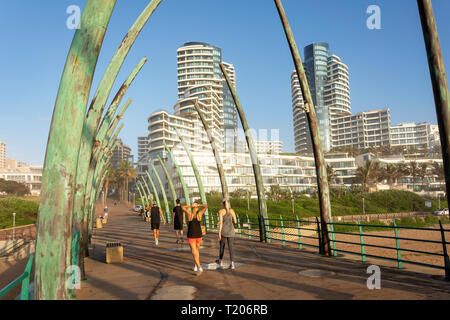 Fischbein Pier bei Sonnenaufgang, Umhlanga Rocks, Umhlanga, KwaZulu-Natal, Südafrika Stockfoto