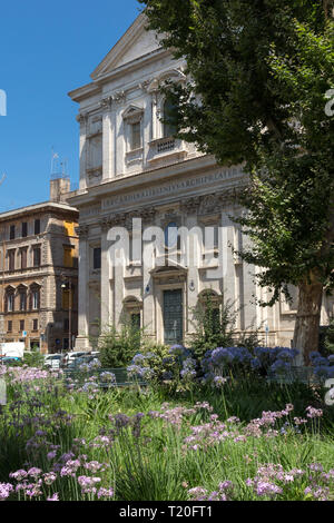 Rom, Italien, 23. JUNI 2017: herrliche Aussicht auf die Basilika San Carlo ai Catinari in Rom, Italien Stockfoto