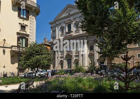 Rom, Italien, 23. JUNI 2017: herrliche Aussicht auf die Basilika San Carlo ai Catinari in Rom, Italien Stockfoto