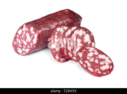 Geschnittene Salami Wurst isoliert auf weiss Stockfoto