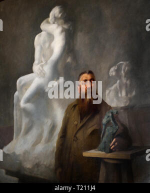 Rodin in seinem Atelier 1897 Rene Avigdor 1876-1920 François Auguste René Rodin 1840 –1917 ( bekannt als Auguste Rodin ) war ein französischer Bildhauer, Paris Frankreich Französisch. (Rodins originellste Arbeit wich von traditionellen Themen der Mythologie und Allegorie ab, modellierte den menschlichen Körper mit Realismus und feierte individuellen Charakter und Körperlichkeit.) Stockfoto