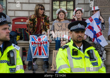London, Großbritannien. 29 Mär, 2019. Brexiteers marschierten durch London auf, was bedeutete, war der Tag zu sein, dass Großbritannien der Europäischen Union verlassen. Credit: Thabo Jaiyesimi/Alamy leben Nachrichten Stockfoto