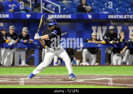 Lexington, KY, USA. 28. März, 2019. Die Kentucky Austin Schultz während eines Spiels zwischen den Kentucky Wildcats und die Georgia Bulldogs bei Kentucky Pride Park in Lexington, KY. Kevin Schultz/CSM/Alamy leben Nachrichten Stockfoto