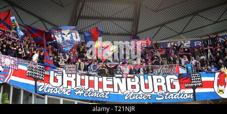 Duisburg, Deutschland. 29 Mär, 2019. firo: 29.03.2019 Fußball, 3.Bundesliga, Saison 2018/2019 KFC Uerdingen 05 - 1. FC Kaiserslautern die Fan Ecke KFC Uerdingen. | Verwendung der weltweiten Kredit: dpa/Alamy leben Nachrichten Stockfoto