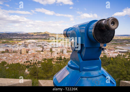 Ein Panoramablick auf das Fernglas auf der Oberseite des Xativa Burg (Festung), Spanien Stockfoto