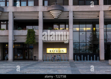 Das Neue Rathaus der Stadt Linz, Österreich Stockfotografie - Alamy