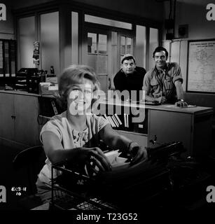 Die Bargee (1964) Harry H Corbett, Ronnie Barker, Grazina Frame, Datum: 1964 Stockfoto