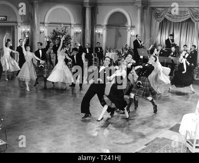 Lasst uns glücklich sein (1957) Zena Marshall, Datum: 1957 Stockfoto