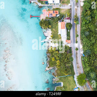 Mexiko, Yucatan, Quintana Roo, Lagune von Bacalar, drone Bild Stockfoto