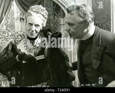 Die Magic Box (1952) Marjorie Fielding, Eric Portman, Datum: 1952 Stockfoto