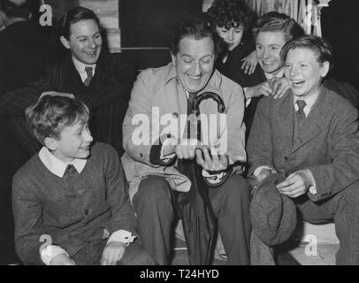 Die Magic Box (1952) David Oake, John charlesworth, John Howard Davies, Stanley Holloway, James Kenney, Datum: 1952 Stockfoto