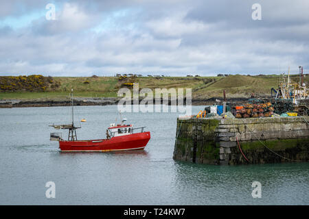 Das ist ein Bild von einem Fischerboot Rubrik vom Meer Stockfoto