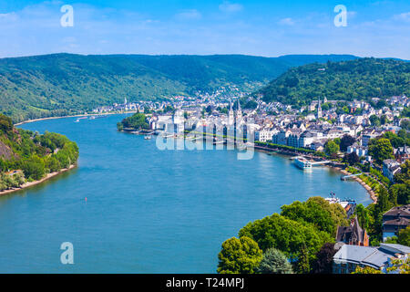 Boppard Stadt Antenne Panoramablick vom Aussichtspunkt Gedeonseck. Boppard ist die Stadt am Rhein in Deutschland. Stockfoto