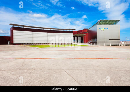 GIJON, SPANIEN - 25. SEPTEMBER 2017: Gijon Aquarium oder Acuario de Gijon ist eine der reichsten Aquarien im Norden Spaniens Stockfoto