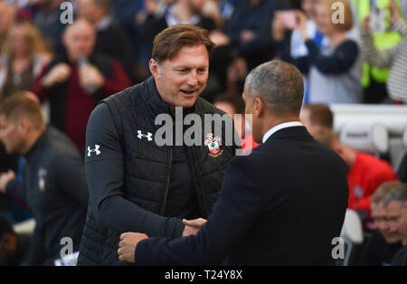 Southampton manager Ralph Hasenhuttl während der Premier League Match zwischen Brighton & Hove Albion und Southampton an der American Express Community Stadion. 30. März 2019 nur für den redaktionellen Gebrauch bestimmt. Kein Merchandising. Für Fußball Bilder FA und Premier League Einschränkungen Inc. kein Internet/Mobile Nutzung ohne fapl Lizenz - für Details Kontakt Fußball Dataco Stockfoto