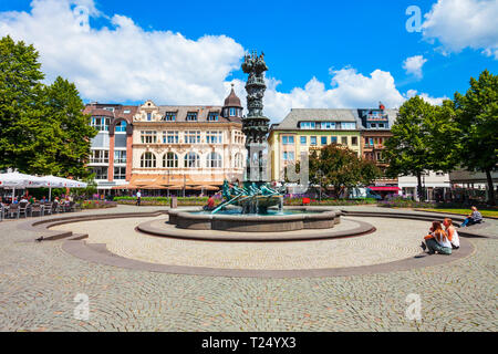 KOBLENZ, Deutschland - Juni 27, 2018: Geschichte Spalte oder Historiensaule im Zentrum von Koblenz Stadt in Deutschland Stockfoto