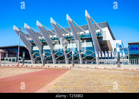 BREMEN, Deutschland - Juli 06, 2018: OVB Arena oder Stadthalle Bremen ist die größte Veranstaltungshalle in Bremen, Deutschland Stockfoto