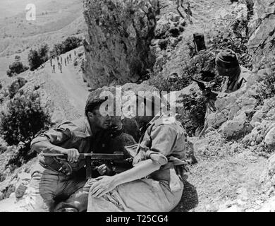Sie, die es Wagen (1954) Dirk Bogarde, Denholm Elliott, Datum: 1954 Stockfoto