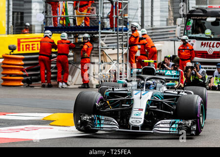 Monte Carlo / Monaco - 20/02/2018 - #77 Valtteri Bottas (FIN) in seiner AMG Merceres Petronas w09 während der Eröffnung der Praxis Tag der Aktion vor der 20. Stockfoto