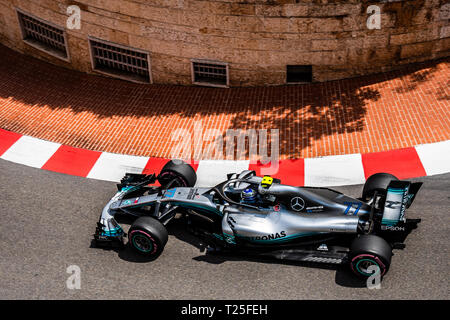 Monte Carlo / Monaco - 20/02/2018 - #77 Valtteri Bottas (FIN) in seiner AMG Merceres Petronas w09 während der Eröffnung der Praxis Tag der Aktion vor der 20. Stockfoto