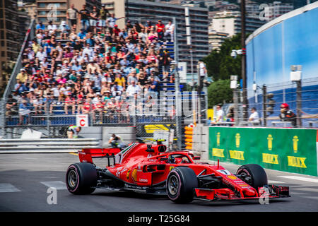 Monte Carlo / Monaco - 20/02/2018 - Weltmeister #7 Kimi Räikkönen (FIN) in seinem Ferrari SF 71H während der Eröffnung der Praxis vor dem Monaco GP 2018 Stockfoto