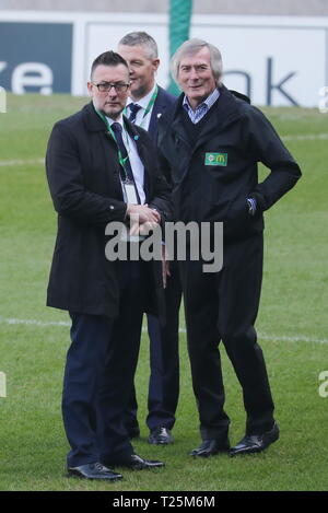 Der Herzog und die Herzogin von Windsor Park Cambridge Besuch in Belfast, bei ihrem Besuch in Nordirland und mehr über die community Fußball Projekte der IFA erfahren, und wie kann der Sport eine Rolle in den Gemeinden zusammen, um zu spielen. Mit: Pat Jennings Wo: Belfast, Großbritannien Wann: 27 Feb 2019 Credit: John rainford/WANN Stockfoto