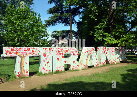 Albanien, Tirana (Teil 1), Ich liebe Tirana Anmelden Rinia Park Stockfoto