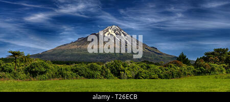 Vulkan Taranaki, Neuseeland HDR-Panorama, 01. Stockfoto