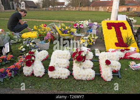 Essex, UK. Am 30. März 2019. Die Beerdigung von Prodigy Sänger Keith Flint bei St Marys Kirche im Bocking, Essex heute. Credit: Phil Rees/Alamy leben Nachrichten Stockfoto