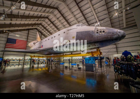 Dezember 10, 2018 Los Angeles, CA, USA - Space Shuttle Endeavour auf dem Display im California Science Center, Los Angeles, CA Stockfoto