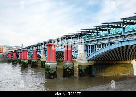 Blackfriars Station, Queen Victoria Street, Blackfriars, London Stockfoto