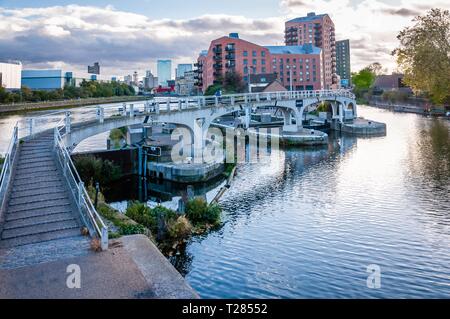 Bug Schlösser, eine Reihe von bi-direktionale Schlösser in Bromley-für-Bogen und Süden Bromley im Londoner Stadtteil Tower Hamlets, London, UK Stockfoto