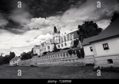 Das Schloss Grafenegg im Bezirk Krems-Land in Niederösterreich Stockfoto