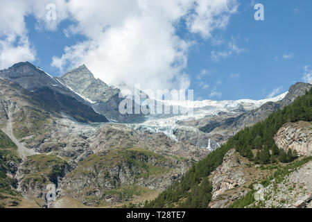 Sommer Landschaft mit ständigen Gletscher Schweiz Alpen Stockfoto