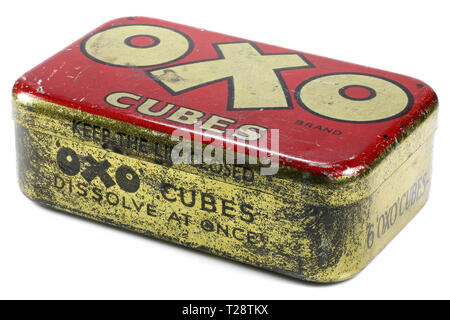 Vintage OXO cubes Zinn auf weißem Hintergrund. Stockfoto
