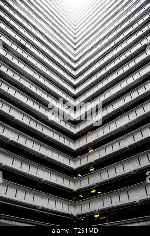 Ping Shek Immobilien, engen Raum offenen Flur, Sozialwohnungen, Hong Kong, Architektur, Leitlinien, Immobilien Gebäude, Instagram Ort Stockfoto