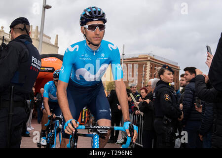 Barcelona, Katalonien, Spanien. 31 Mär, 2019. Volta a Catalunya radfahren zu Beginn der Stufe 7 in Barcelona; Carlos Verona ESP von Mvoistar Team Credit: Aktion plus Sport/Alamy leben Nachrichten Stockfoto